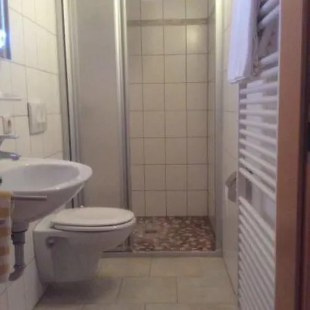 بيت ضيافة Haus Am Heubach 3*
